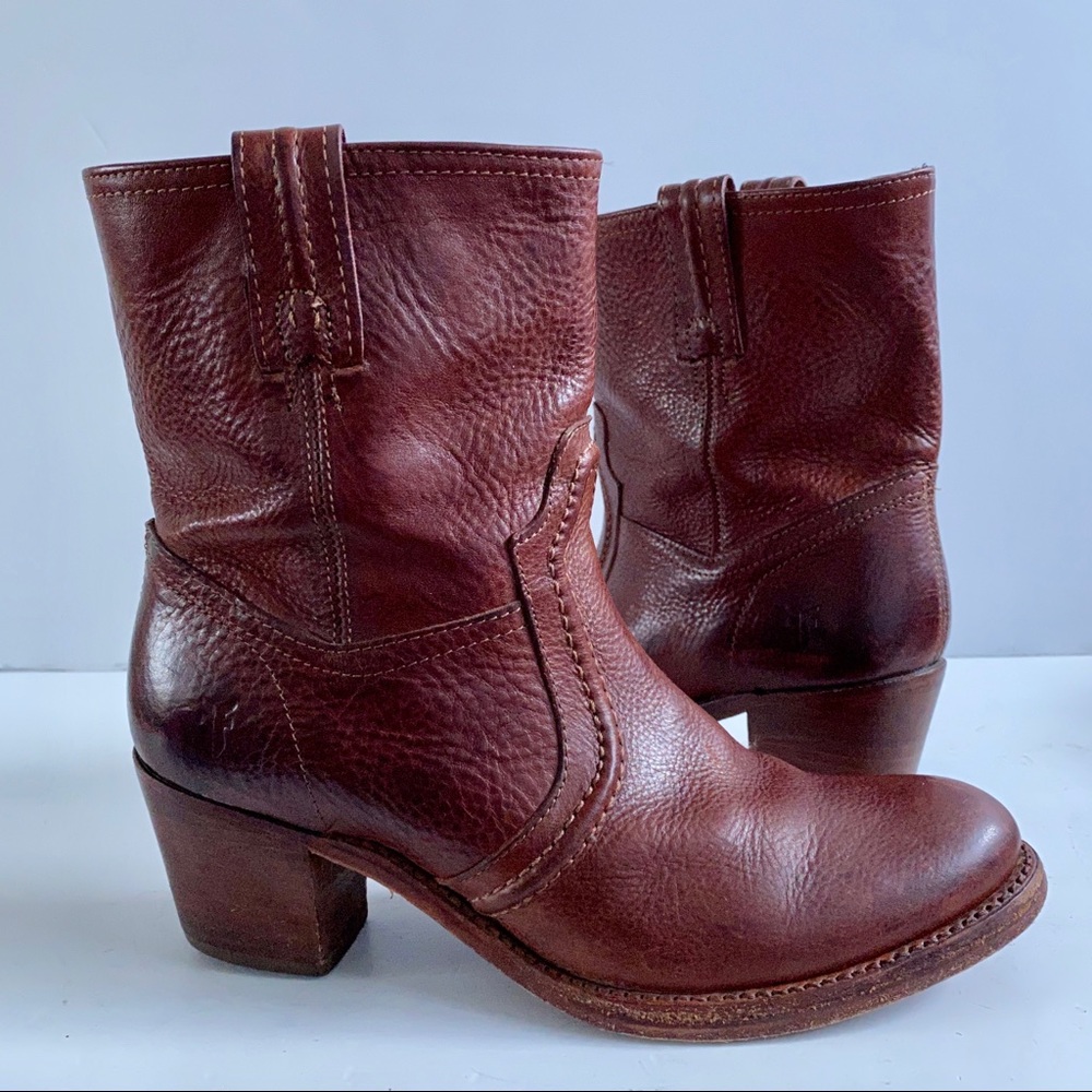 Frye Women's Rich Brown Leather Ankle Booties